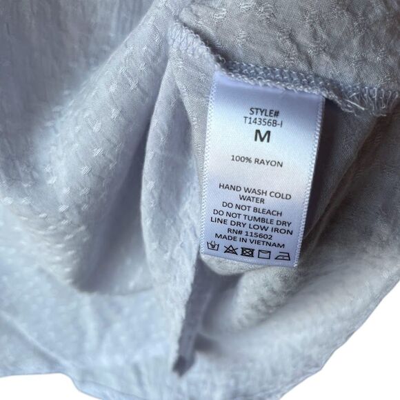 H Squared Top M Light Purple Lightweight V-Neck Batwing Short Sleeves Blouse - Picture 6 of 7